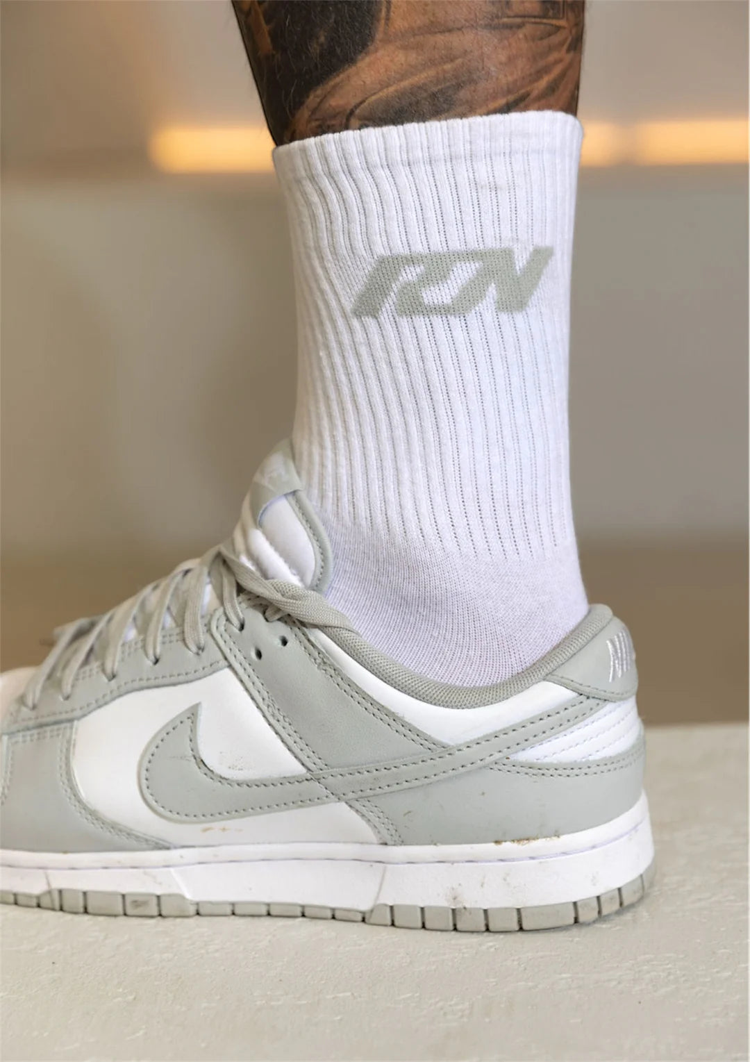 READY OR NOT SOCKS - GRY