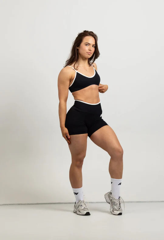 CAYSARA CURVE CROP - BLACK