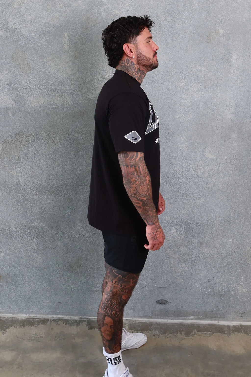 HOME TEE- BLACK/GREY