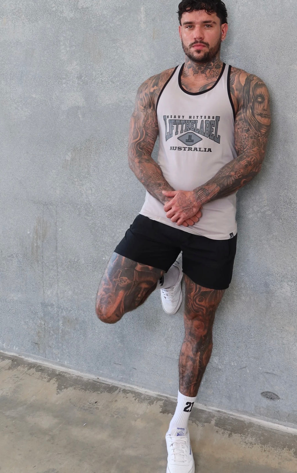 HOME T-BACK - BLACK / BEIGE GREY