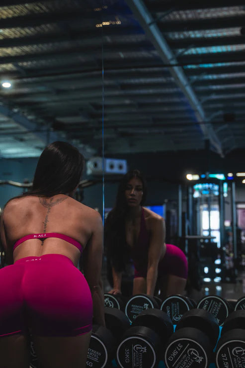 KALI BOOTY SHORTS - BERRY